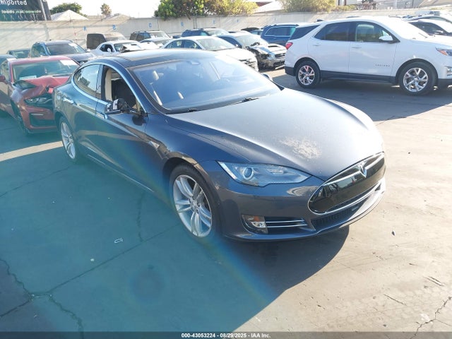 2014 TESLA MODEL S 5YJSA1H15EFP52052 Photo 0