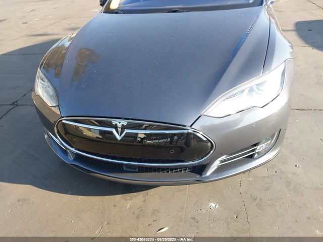 Tesla MODEL S 2014 5YJSA1H15EFP52052 Image 13