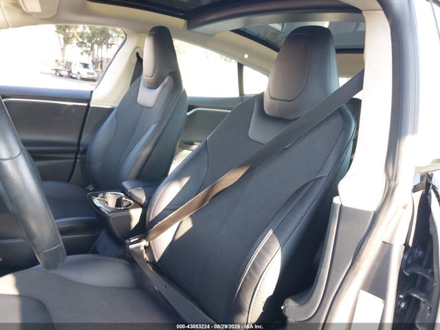 Tesla MODEL S 2014 5YJSA1H15EFP52052 Image 22