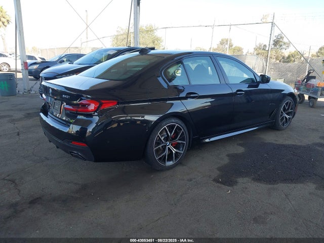 BMW 540I 2023 WBA53BJ01PCL29920 Image 4