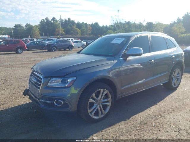 Audi SQ5 2014 WA1CGAFP0EA032087 Image 2