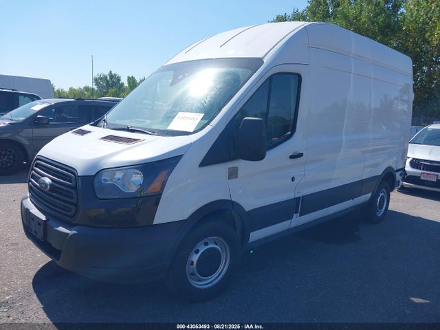 Ford Transit 2018 1FTYR2XM6JKA64028 Image 2