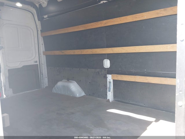 Ford Transit 2018 1FTYR2XM6JKA64028 Image 8