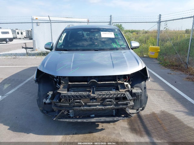 3VVYX7B24NM049603 Volkswagen tsi