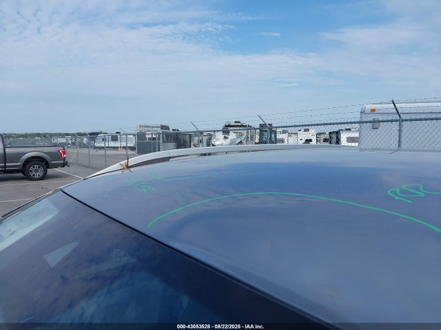 3VVYX7B24NM049603 Volkswagen tsi