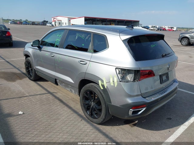 3VVYX7B24NM049603 Volkswagen tsi