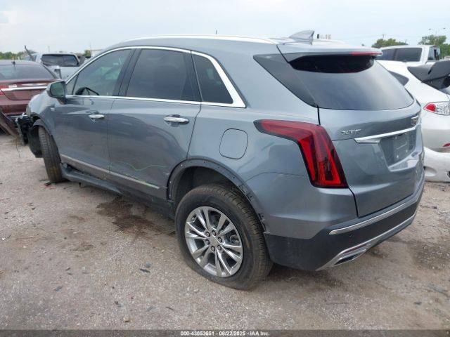 2020 CADILLAC XT5 1GYKNCRS4LZ199290 Photo 2