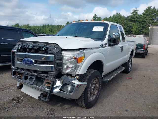Ford 2014 2014 1FT7X2B6XEEB10653 Image 2
