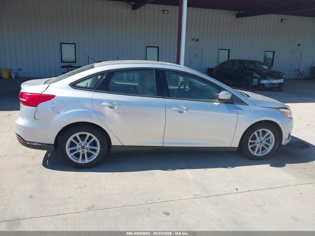 Ford FOCUS SE 2018 1FADP3F21JL252594 Image 13