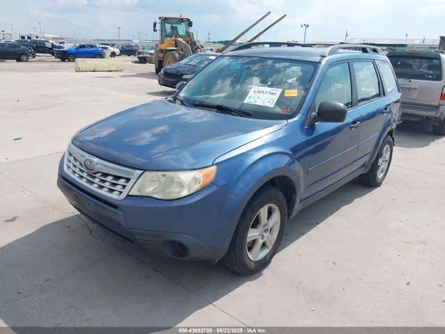 2013 Subaru Forester 2.5x მანქანა იყიდება აუქციონზე, vin: JF2SHABC7DH404842, აუქციონის ნომერი: 43053700