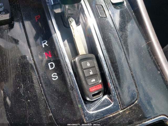1HGCR2F17HA171589 Honda k24w1