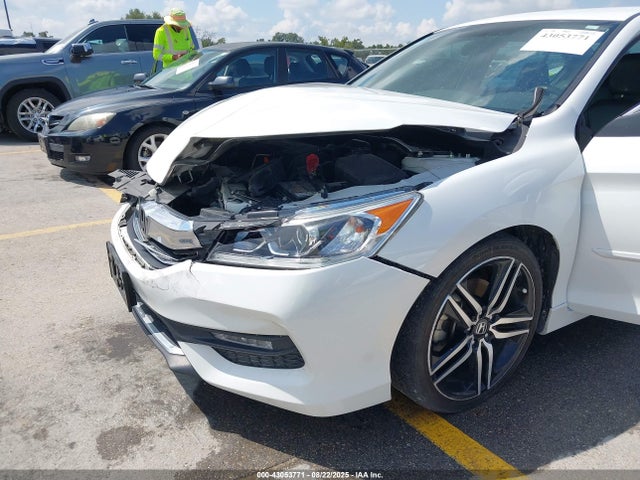 1HGCR2F17HA171589 Honda k24w1