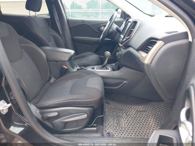 Aukcja sprzedaży 2015 Jeep Cherokee Latitude, vin: 1C4PJMCS8FW564842, numer aukcji: 43053778