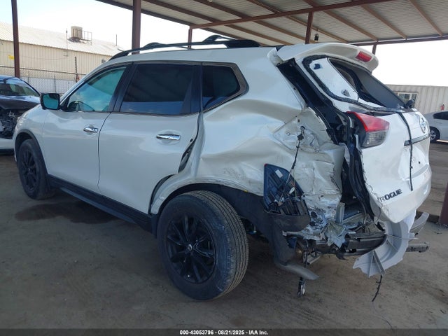 5N1AT2MT1JC778749 Nissan Rogue