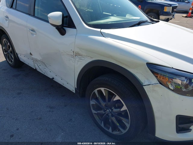 Mazda py 2016 JM3KE4DY4G0690662 Image 6