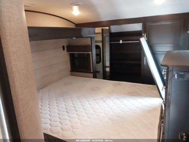 1UJCJ0BT5N1WD0174 Jayco 2022