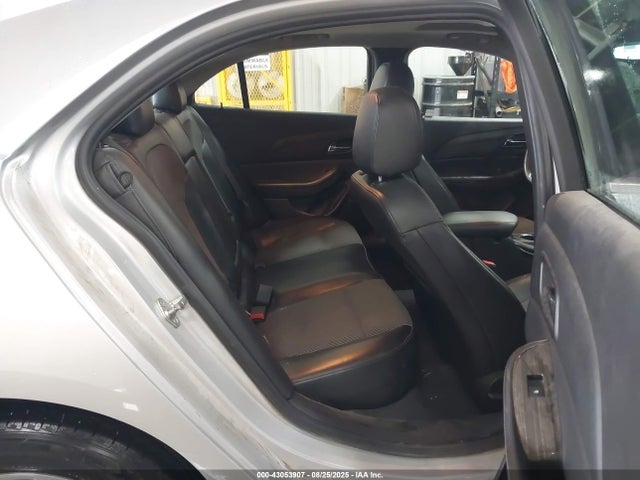 Chevrolet lkw 2014 1G11C5SL4EF236549 Image 8