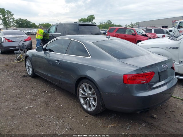 2013 AUDI A5 WAULFAFR3DA001048 Photo 2