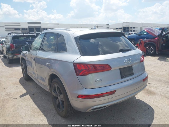 2018 AUDI Q5 WA1ANAFY3J2198971 Photo 2