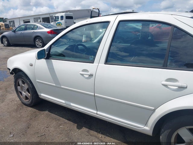Aukcja sprzedaży 2001 Volkswagen Jetta Gls, vin: 3VWSK69M21M083874, numer aukcji: 43054015