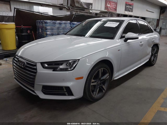 2018 AUDI A4 WAULMAF43JA229136 Photo 1