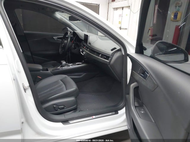 2018 AUDI A4 WAULMAF43JA229136 Photo 4
