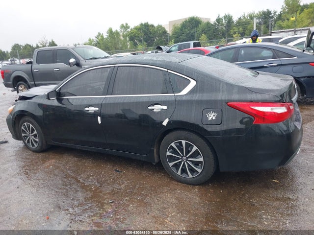 Продажа на аукционе авто 2017 Nissan Altima 2.5 S, vin: 1N4AL3AP7HN330733, номер лота: 43054130