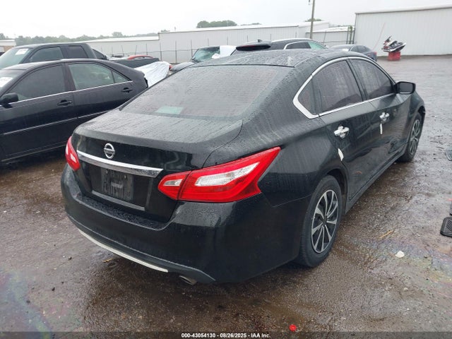 Продажа на аукционе авто 2017 Nissan Altima 2.5 S, vin: 1N4AL3AP7HN330733, номер лота: 43054130