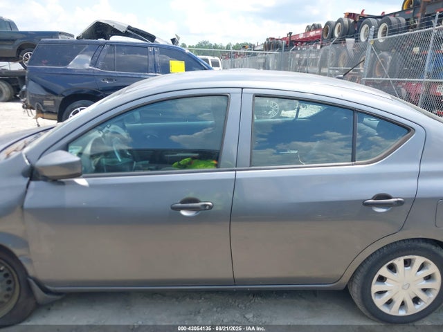 3N1CN7AP2HL825476 Nissan Versa