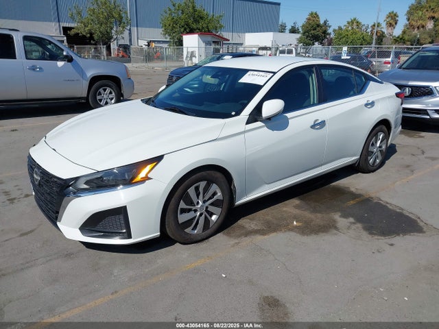 1N4BL4BV0PN314606 Nissan 2023