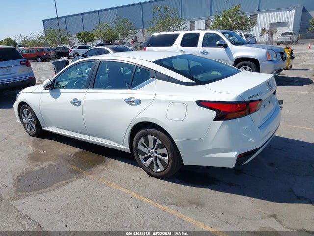 1N4BL4BV0PN314606 Nissan 2023