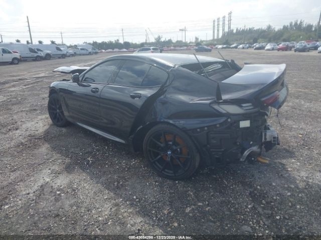 2022 BMW 840 GRAN COUPE WBAGV2C03NCJ85591 Photo 2