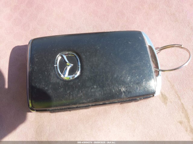 3MVDMBCL1LM114189 Mazda py