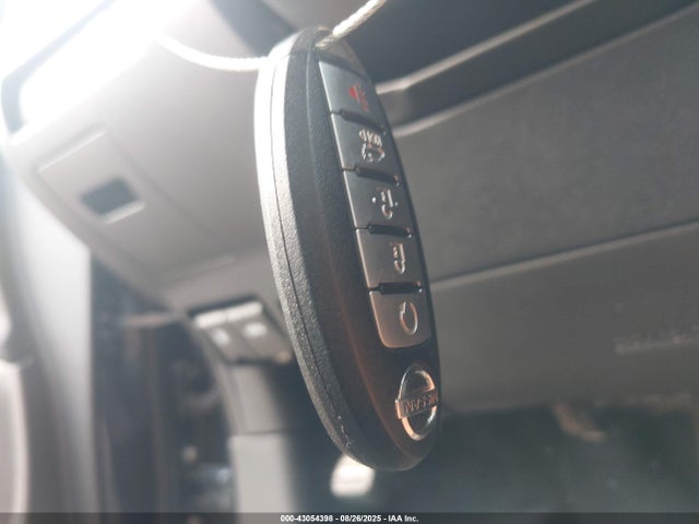 5N1AZ2MG1HN137438 Nissan 2017
