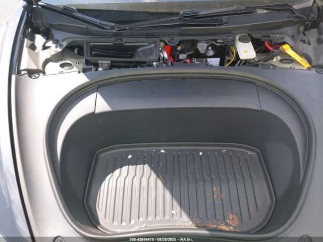 2024 TESLA MODEL 3 5YJ3E1EB7RF809900 Photo 9