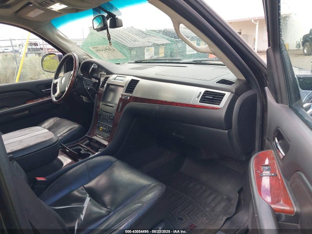 2009 CADILLAC ESCALADE ESV 1GYFK26249R146364 Photo 4