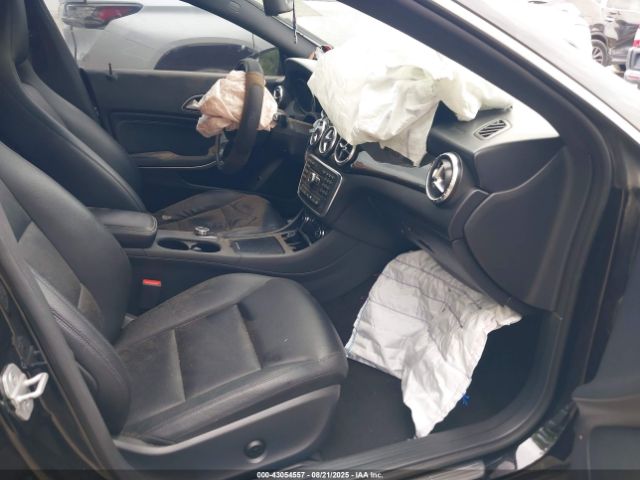 2014 MERCEDES-BENZ CLA WDDSJ4EB9EN052556 Photo 4