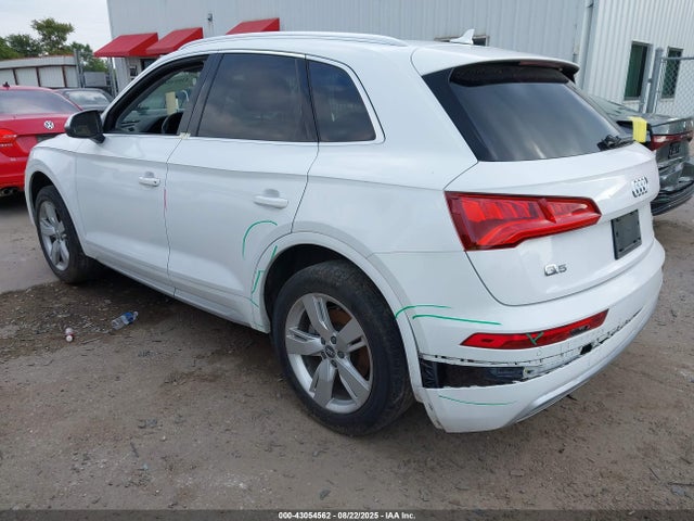 2018 AUDI Q5 WA1BNAFYXJ2057092 Photo 2