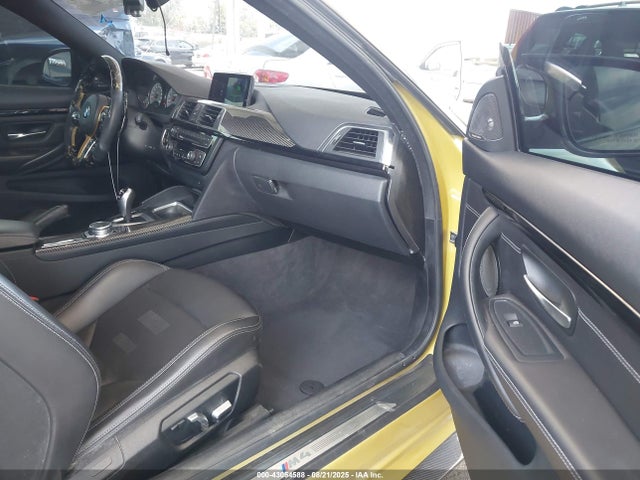2017 BMW M4 WBS3R9C57HK709483 Photo 4