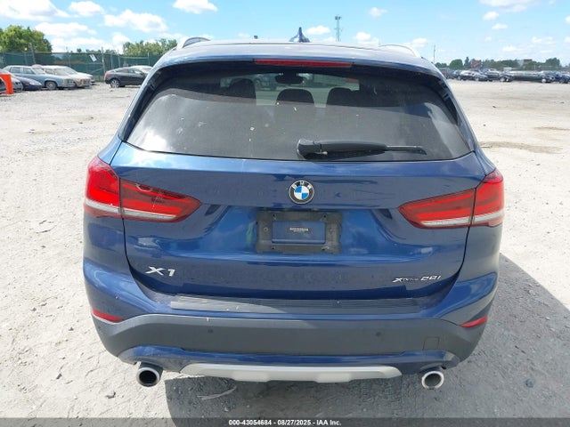 WBXJG9C06M5S40455 BMW X1