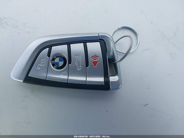 BMW 840i 2022 WBAAE2C06NCJ32731 Image 11