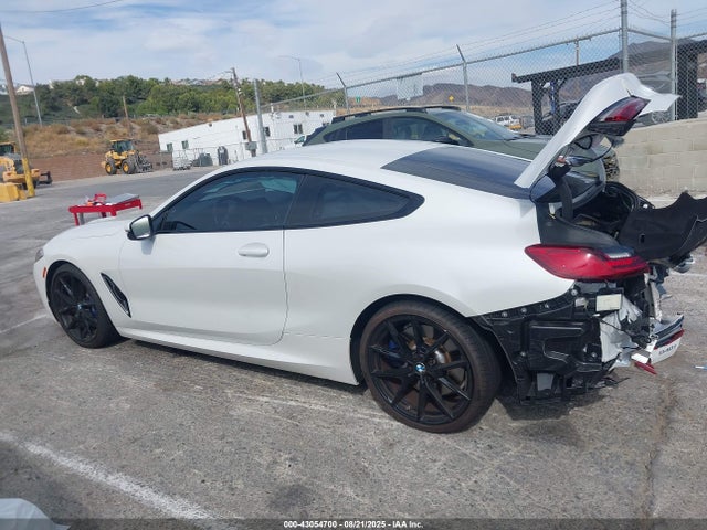 BMW 840i 2022 WBAAE2C06NCJ32731 Image 15