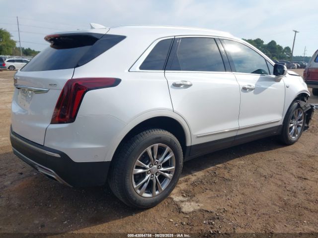 2021 CADILLAC XT5 1GYKNCRS8MZ178931 Photo 3
