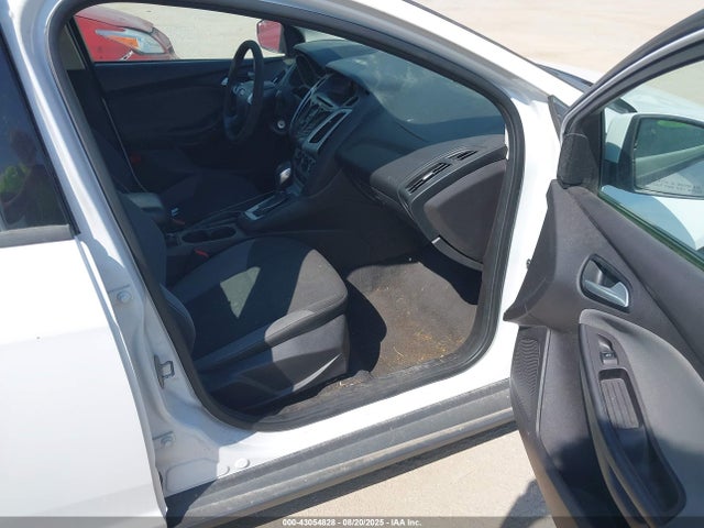 Ford Focus 2014 1FADP3F28EL162672 Image 5