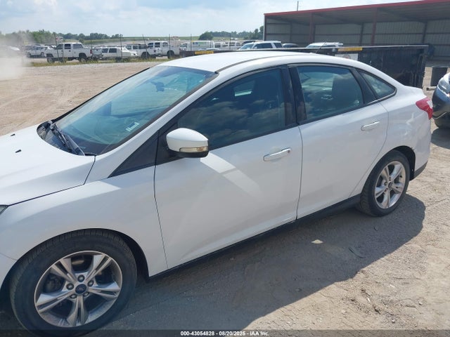 Ford Focus 2014 1FADP3F28EL162672 Image 6