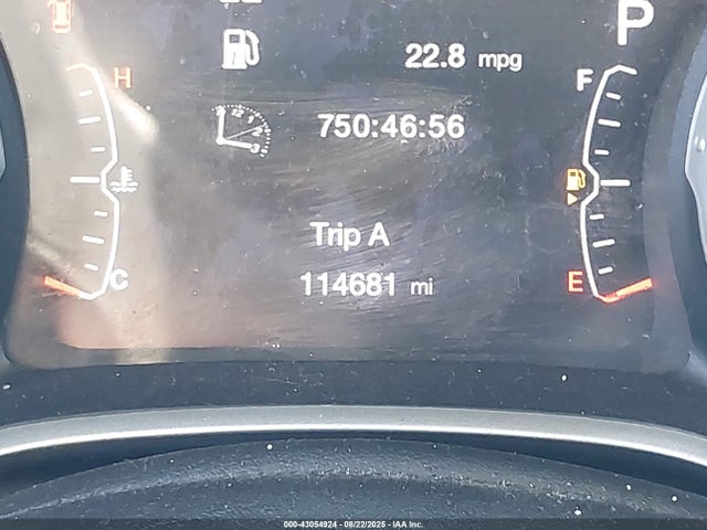 Jeep 2019 2019 3C4NJDBB0KT850807 Image 15
