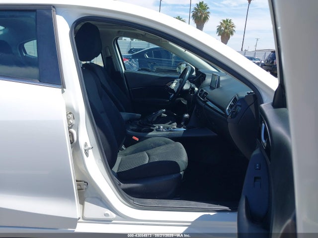 3MZBM1V76GM252204 Mazda pe