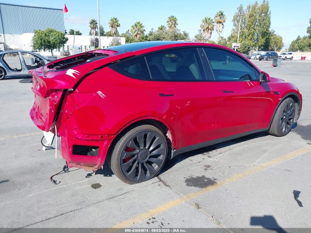 2023 TESLA MODEL Y 7SAYGDEFXPF740009 Photo 3