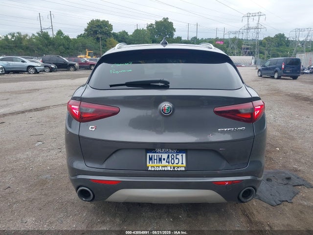 ZASPAKBN4L7C90410 Alfa Romeo Stelvio