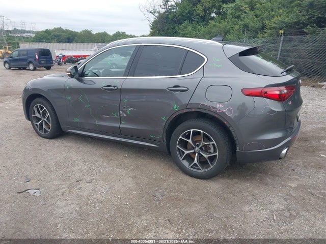 ZASPAKBN4L7C90410 Alfa Romeo Stelvio